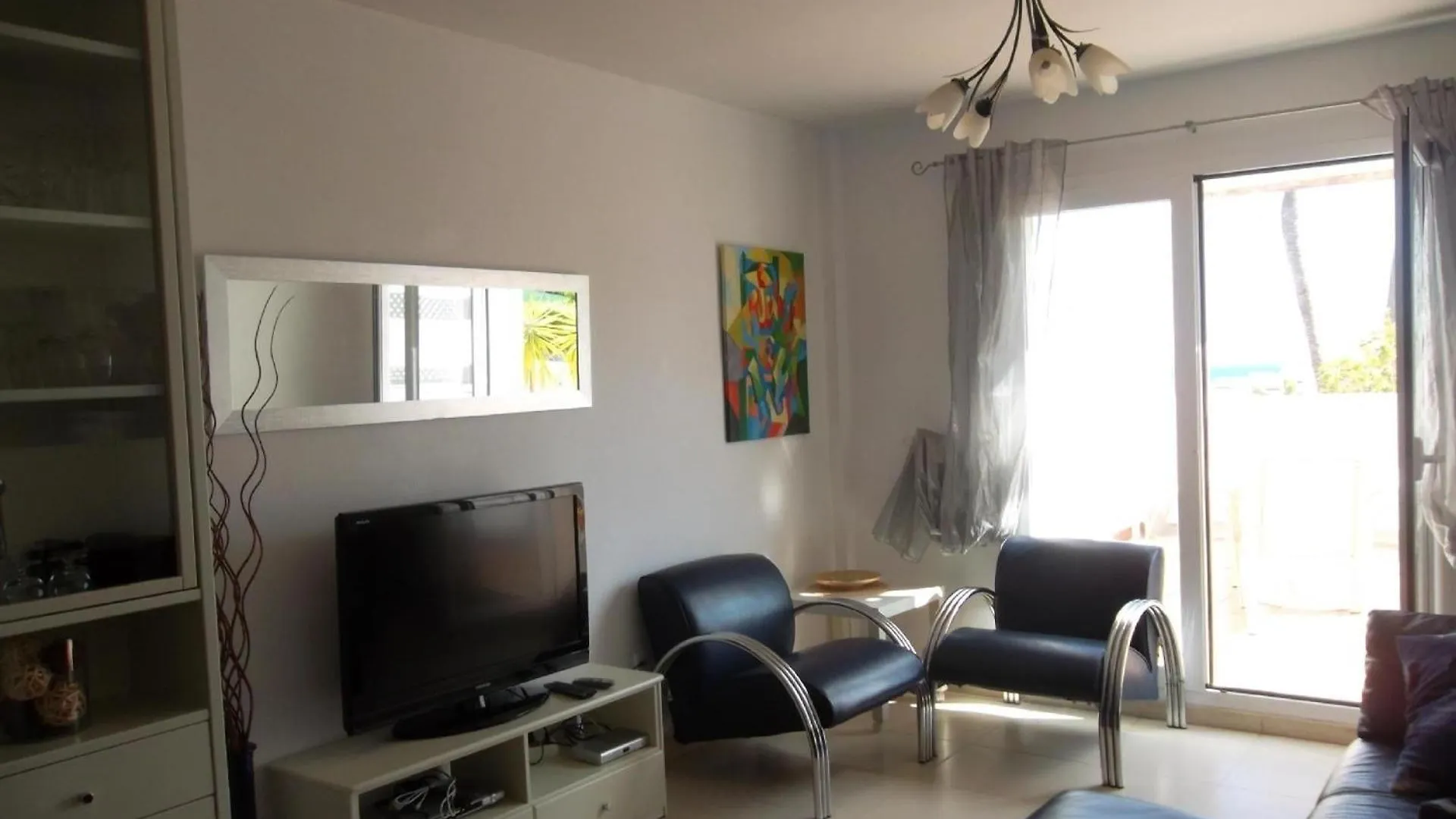 Grosszuegiges Ferienappartement Mit Balkon Mojacar Spain
