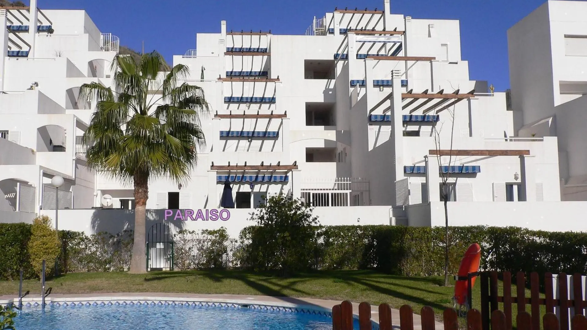 Grosszuegiges Ferienappartement Mit Balkon Мохакар Апартаменты